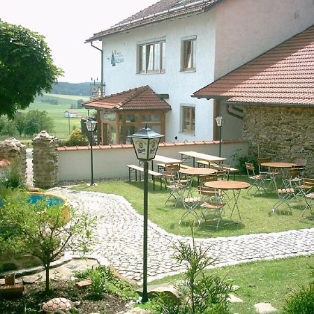 Landhotel Waldesruh Furth im Wald Exterior foto