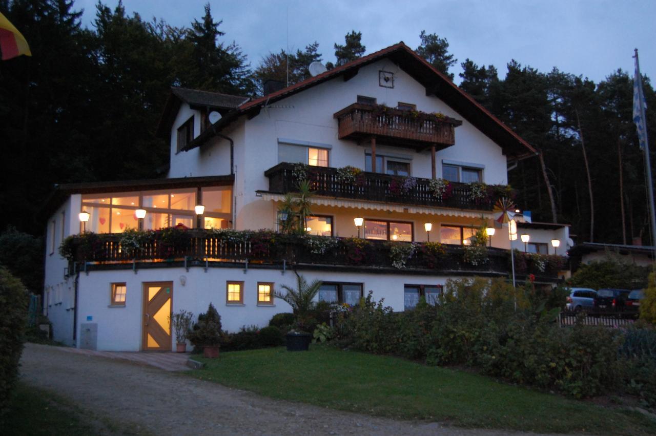 Landhotel Waldesruh Furth im Wald Exterior foto
